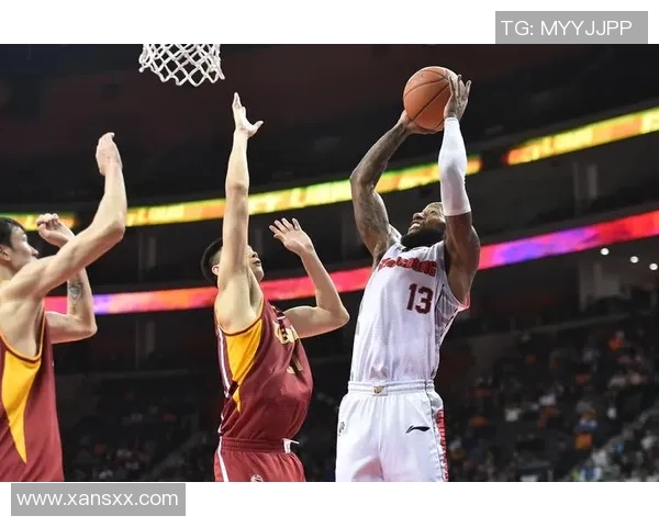 CBA同曦对阵广东精彩直播全程回顾与赛后分析尽在这里